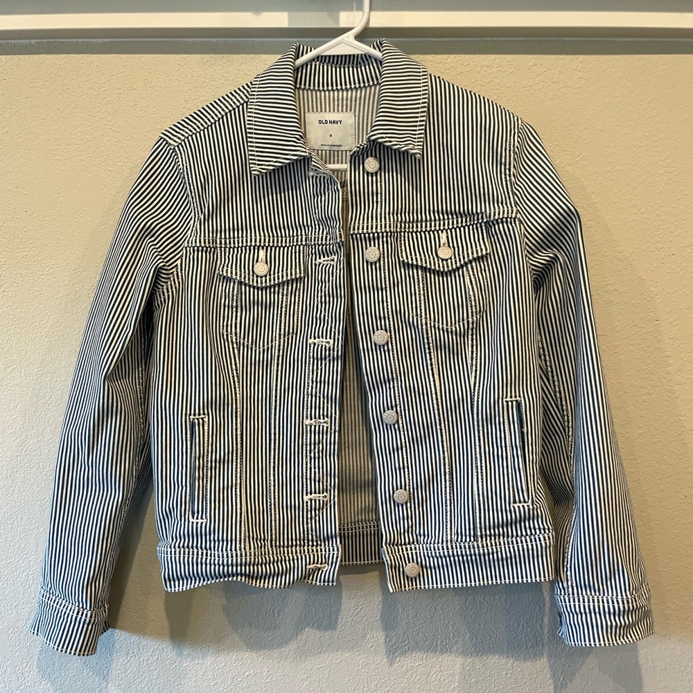Women’s Old Navy Pinstripe Blue & White Denim Jean Jacket Size Small